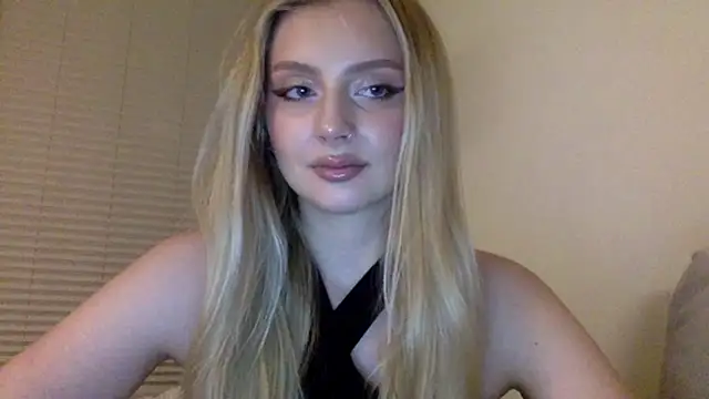 MayaWetDream online show from 6, 5, 2026