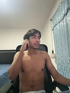 Pedestal diamant online show from 27, 2, 2026