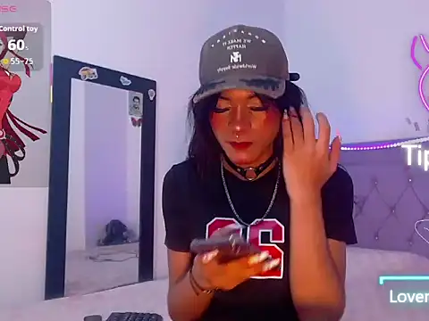 moonlyvelvet online show from 21, 2, 2026