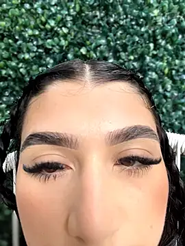 BadLilAngelXXX online show from 28, 2, 2026