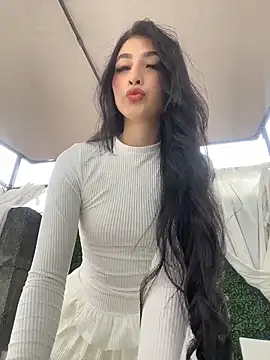 BadLilAngelXXX online show from 26, 4, 2026