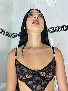 Snapshot of BadLilAngelXXX chatting on 7, 7, 2026 BadLilAngelXXX online show from 7, 7, 2026