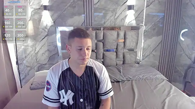 Manson and Zoe online show from 9, 2, 2026