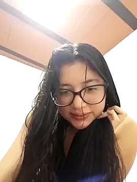 Dahlia-Rose online show from 9, 3, 2026