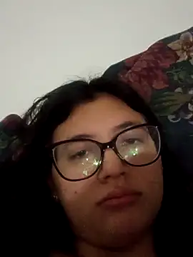 Dahlia-Rose online show from 3, 3, 2026