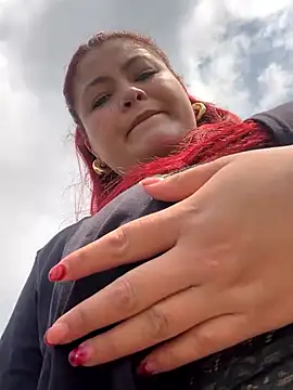 Lia-Moon77 online show from 11, 2, 2026