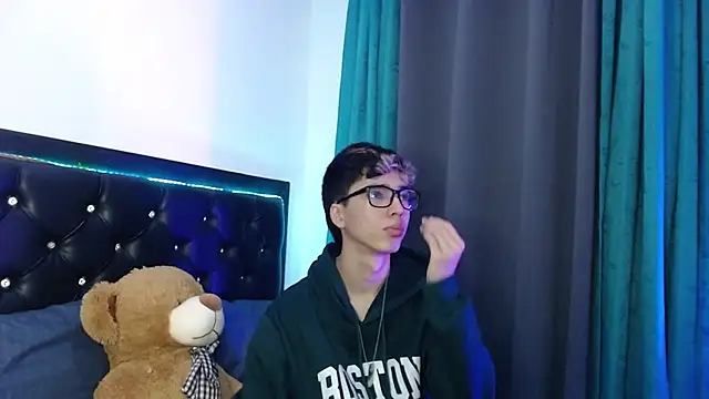 gabriel x18 online show from 15, 2, 2026