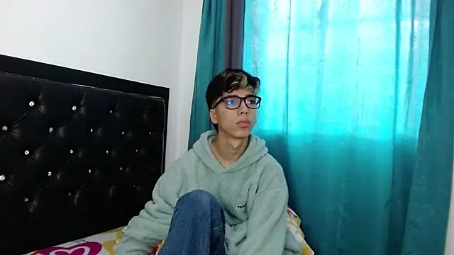 gabriel x18 online show from 5, 3, 2026