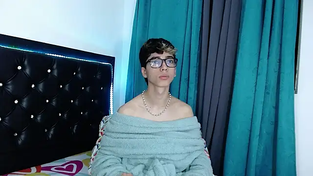 gabriel x18 online show from 4, 3, 2026