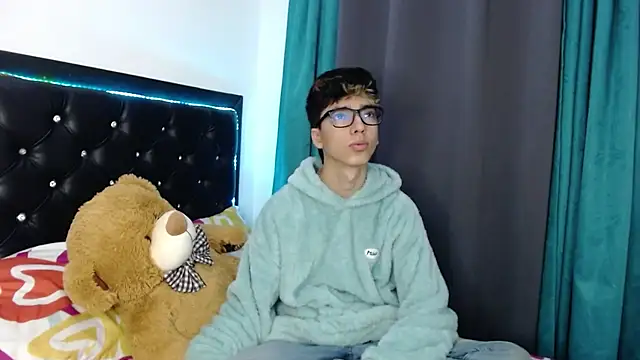 gabriel x18 online show from 16, 2, 2026