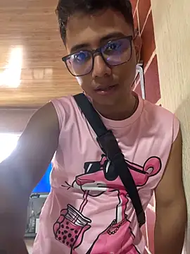 Snapshot of Gael_Velaryx chatting on 19, 5, 2026 Gael Velaryx online show from 19, 5, 2026