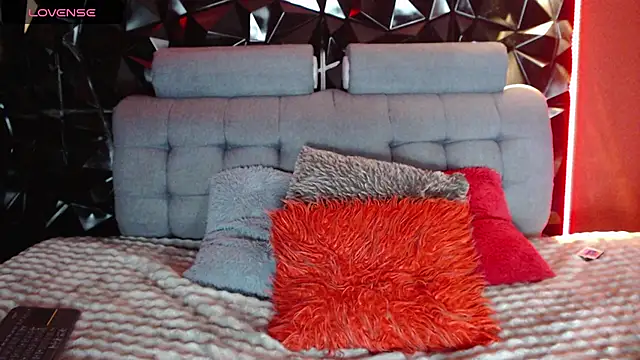 Tammy sutra online show from 9, 3, 2026