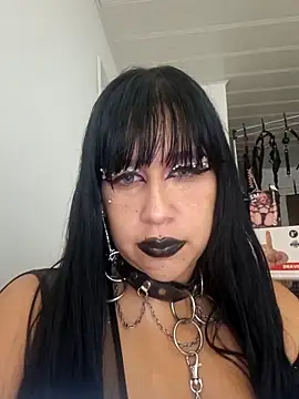 Snapshot of valen_ros chatting on 23, 5, 2026 valen ros online show from 23, 5, 2026