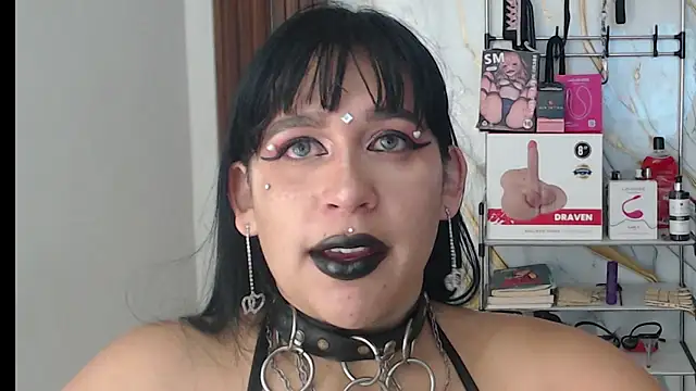 Snapshot of valen_ros chatting on 10, 5, 2026 valen ros online show from 10, 5, 2026
