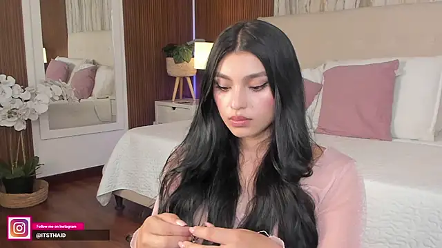 missthailand  online show from 21, 4, 2026