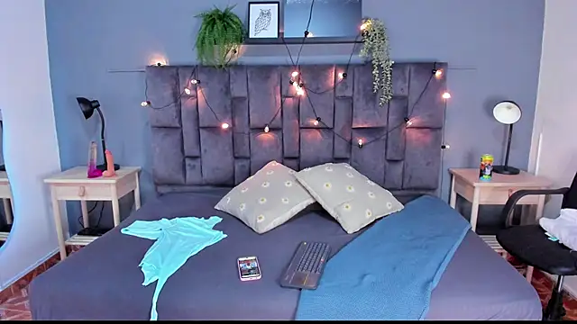 FernandaBrown   online show from 20, 2, 2026