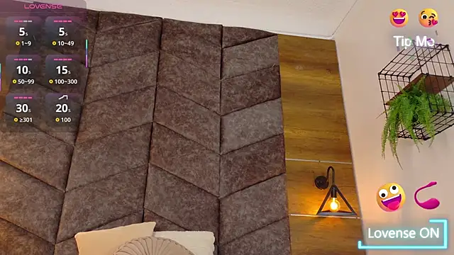 FernandaBrown   online show from 19, 3, 2026