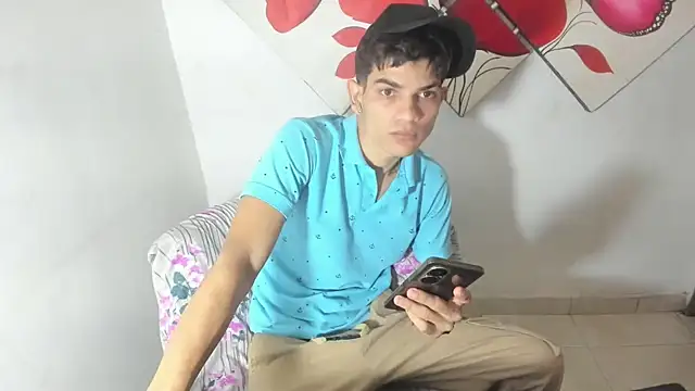 Jesshot bigcock20cm online show from 15, 7, 2026