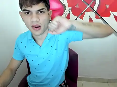 Jesshot bigcock20cm online show from 28, 2, 2026