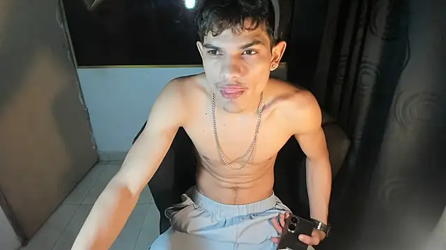 Snapshot of Jesshot_bigcock20cm chatting on 15, 6, 2026 Jesshot bigcock20cm online show from 15, 6, 2026