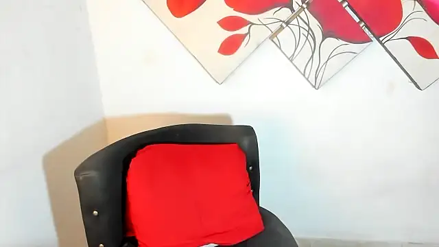 Snapshot of Jesshot_bigcock20cm chatting on 5, 6, 2026 Jesshot bigcock20cm online show from 5, 6, 2026