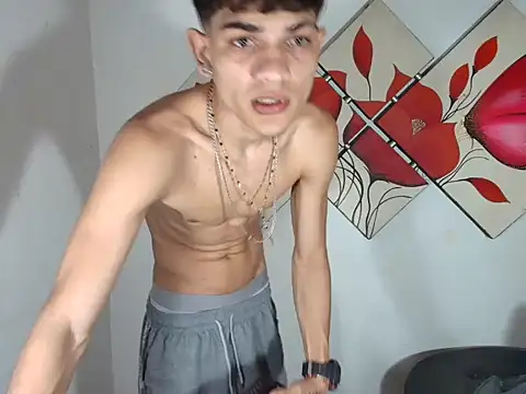Jesshot bigcock20cm online show from 5, 7, 2026