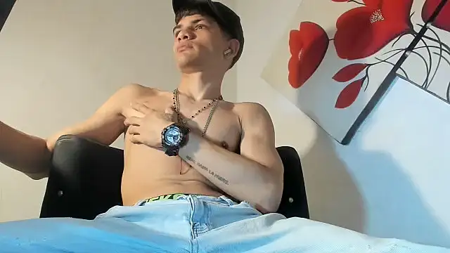 Jesshot bigcock20cm online show from 6, 7, 2026