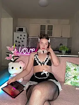 Snapshot of Perry_Tiffany chatting on 23, 6, 2026 Perry Tiffany online show from 23, 6, 2026