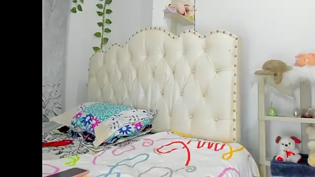Snapshot of sweet_supreme chatting on 16, 5, 2026 sweet supreme online show from 16, 5, 2026