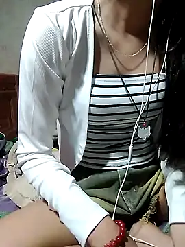 DoliceGirl2k online show from 7, 4, 2026