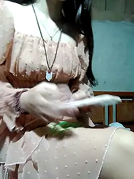 DoliceGirl2k online show from 1, 4, 2026