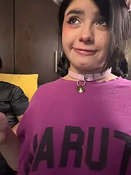 EmilyAndAndrew online show from 20, 2, 2026