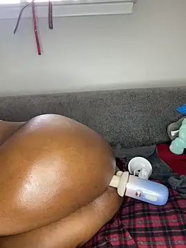 Ebony Queeen online show from 19, 4, 2026