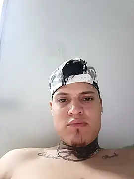 elvaquero06 online show from 6, 4, 2026