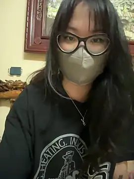 Snapshot of HaleyKin chatting on 29, 4, 2026 HaleyKin online show from 29, 4, 2026