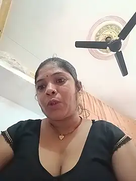 Snapshot of Horney_Bhabhi chatting on 7, 6, 2026 Horney Bhabhi online show from 7, 6, 2026