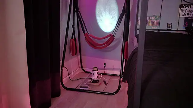 bellaskeykeeper online show from 25, 2, 2026