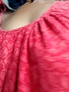 Snapshot of Sweet-runi chatting on 18, 6, 2026 Sweet-runi online show from 18, 6, 2026