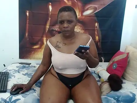 Queenteex6992 online show from 28, 6, 2026