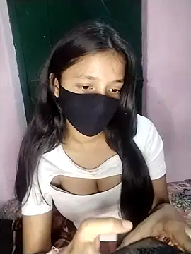 Naina-hott online show from 5, 4, 2026