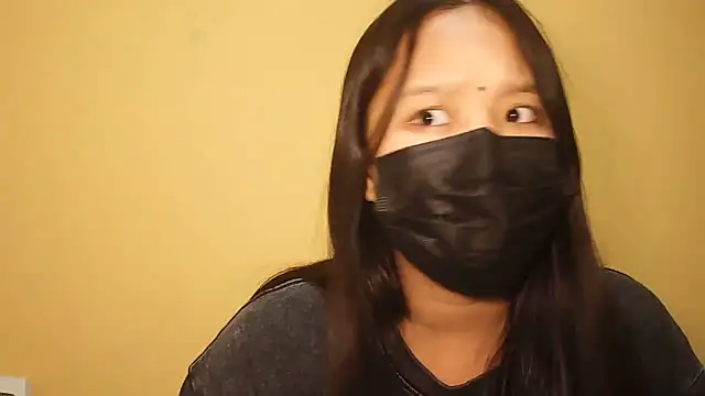 PRENCY CUTE online show from 8, 4, 2026