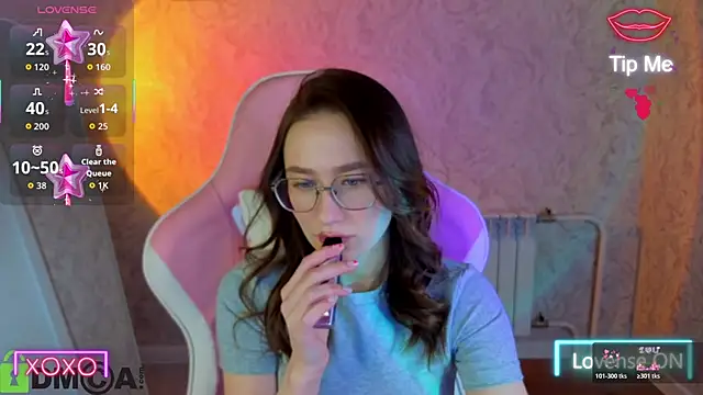  Kiki angel  online show from 1, 3, 2026