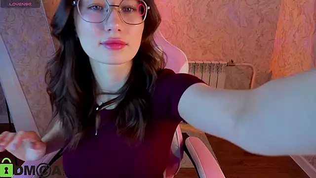  Kiki angel  online show from 22, 2, 2026