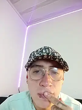 Emmanuel Lust online show from 17, 2, 2026