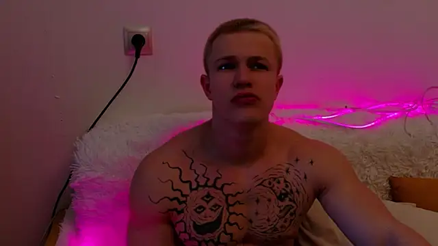 SterlingNoir online show from 6, 2, 2026