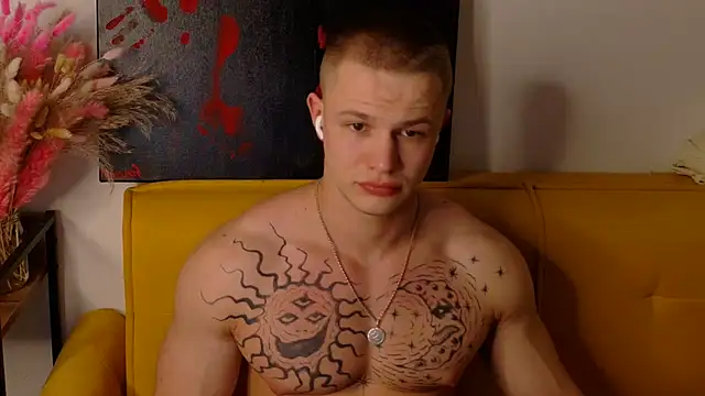 SterlingNoir online show from 1, 4, 2026