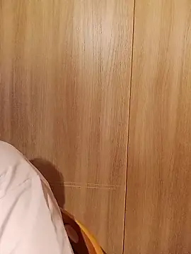 Snapshot of shizuku-kun211 chatting on 15, 2, 2026 shizuku-kun211 online show from 15, 2, 2026