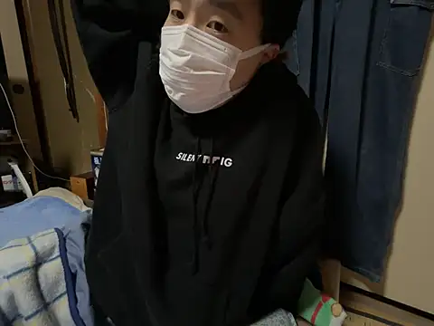 Snapshot of shizuku-kun211 chatting on 7, 3, 2026 shizuku-kun211 online show from 7, 3, 2026