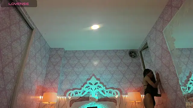  AdharaSkinny online show from 27, 2, 2026