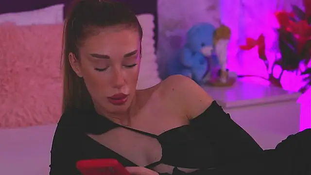 EllinaNuria online show from 2, 4, 2026